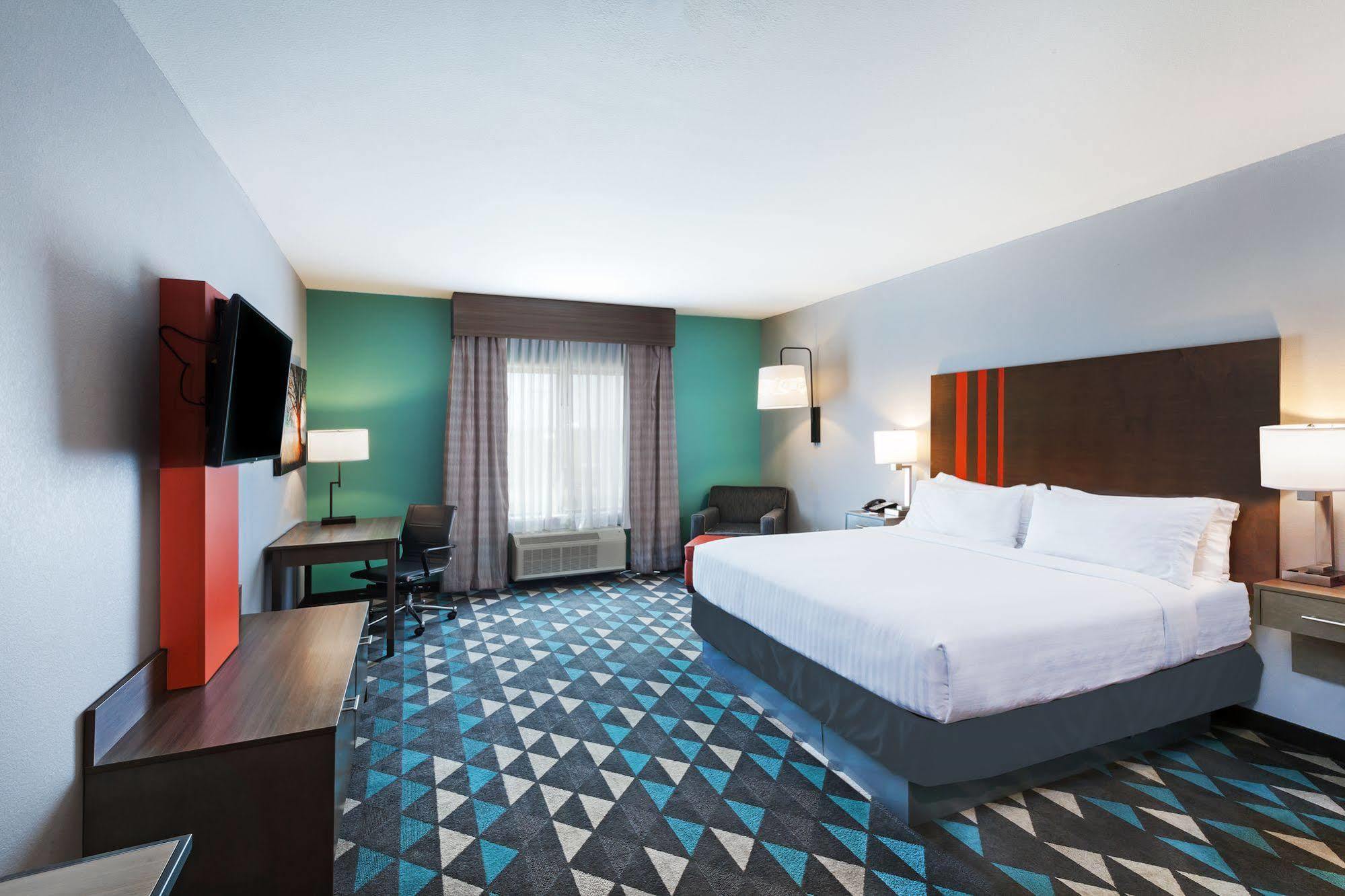 Holiday Inn Express & Suites Perryton By Ihg Lord Екстер'єр фото